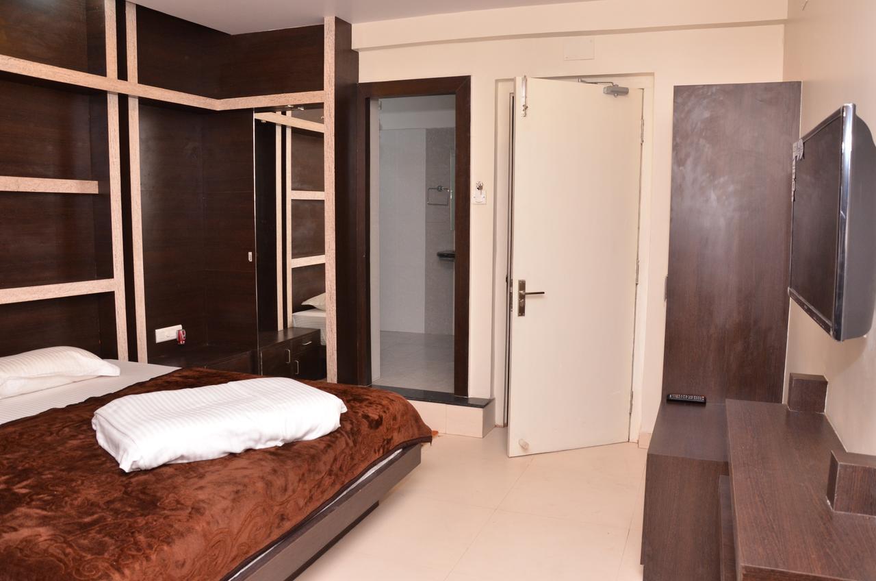 Mohini Royal Hotell Jharsuguda Exteriör bild