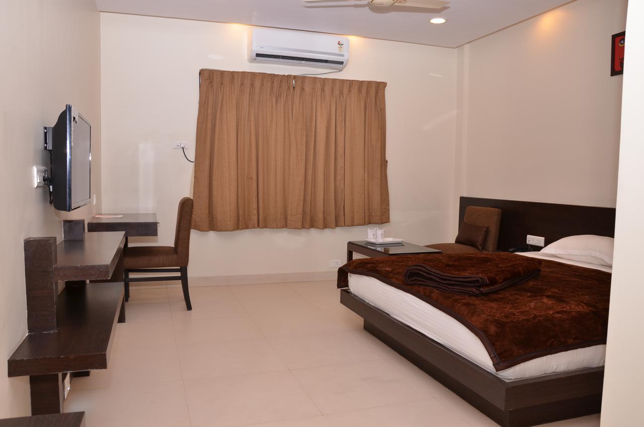 Mohini Royal Hotell Jharsuguda Exteriör bild